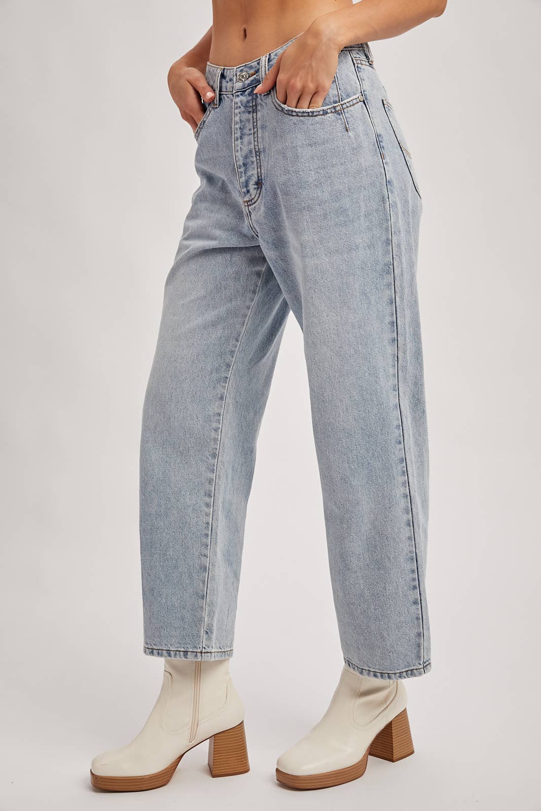 Bluivy - Wholesale Jeans - Women's - DENIM MID-RISE WIDE LEG CROPPED JEANS9