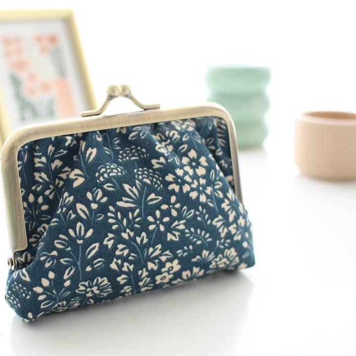 Ally prairie beige wallet for wholesale by Sabrina Trefle