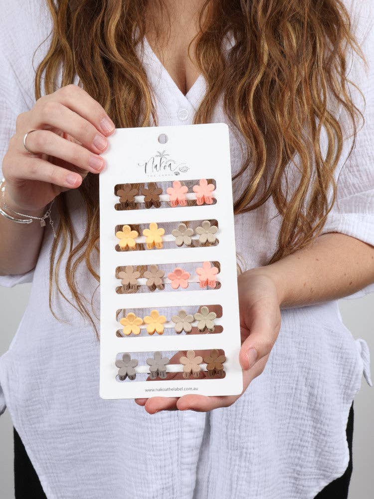 Nakoa The Label - Wholesale Hair clip – Child - Claw Clip - Set of 20 - Assorted Neutrals - Mini Flowers1