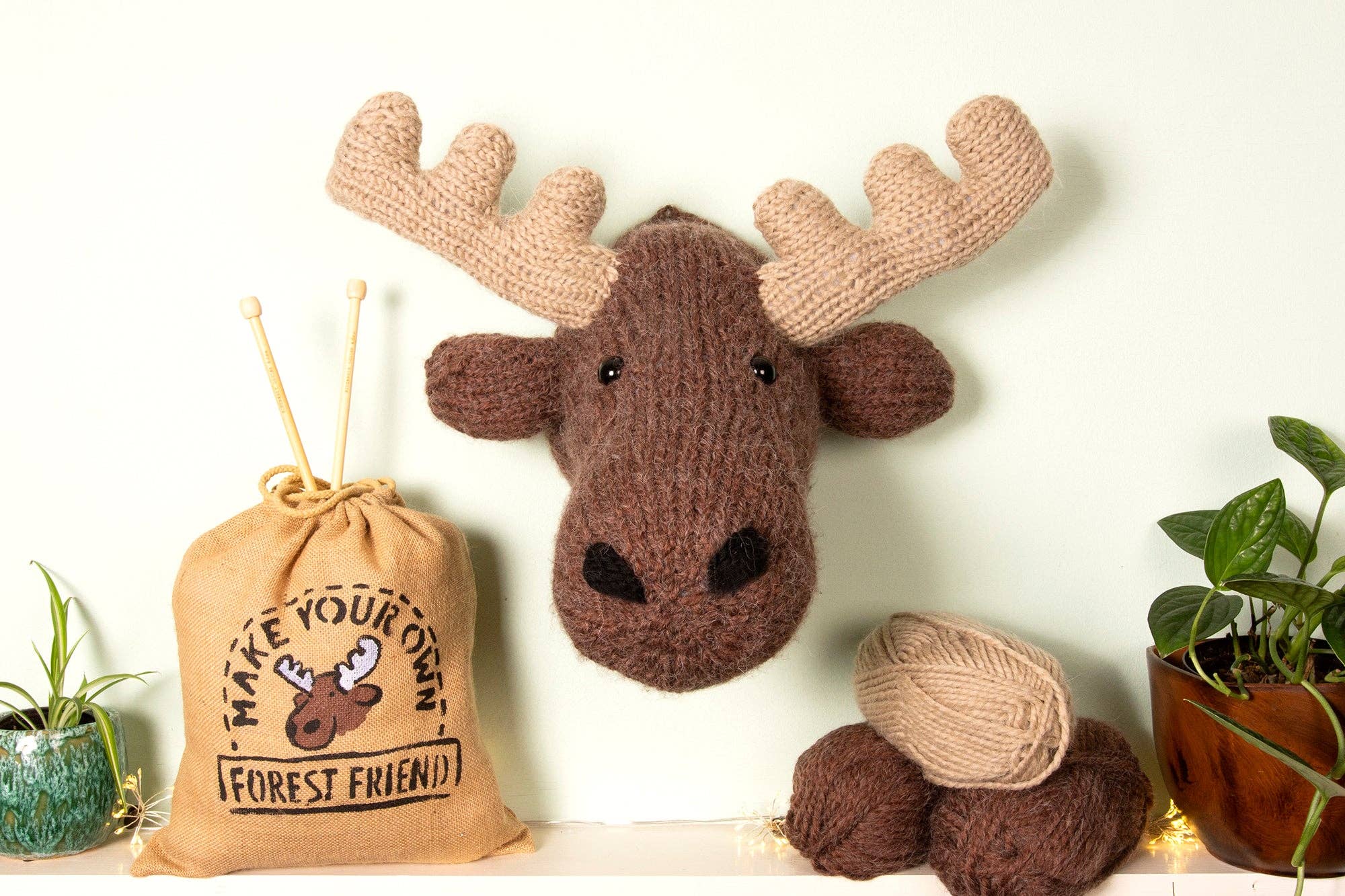 Sincerely Louise - Wholesale Craft Sewing Kit - Giant Moose Head Knitting Kit9