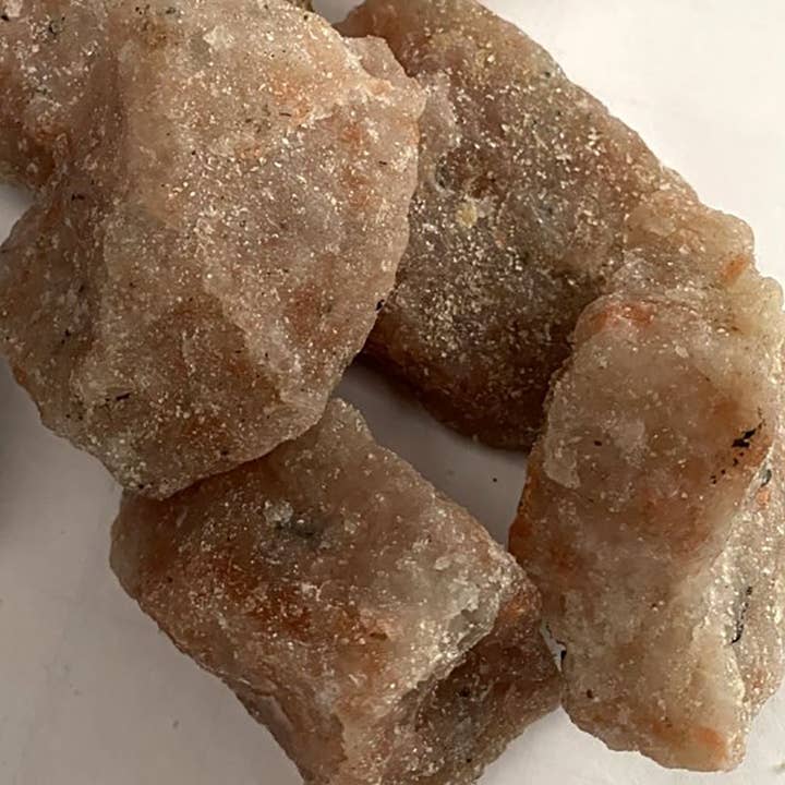 Heaven Spring Ltd - Vente Pierre et cristal de spiritualité - Paquet de cristaux bruts taillés à l'état brut, 1 kg, Sunstone