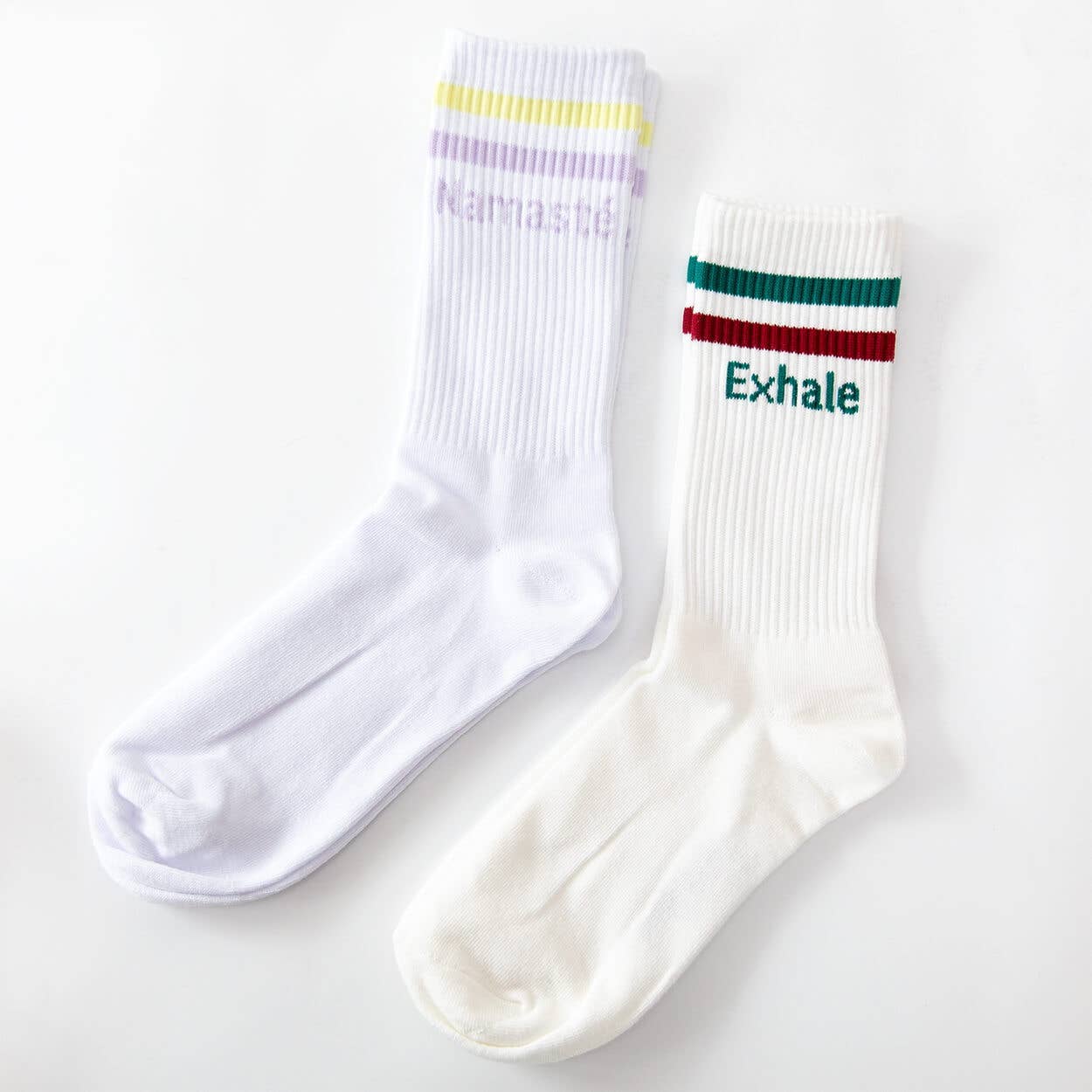 Divasya - Wholesale Socks - Women's - Socks with yoga motif in 2 variants: Inhale Exhale | Namaste6