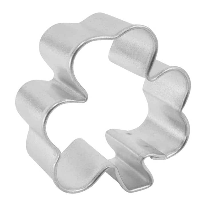 R&M International - Wholesale Cookie Cutter - Mini Shamrock Cookie Cutter (1.5")1