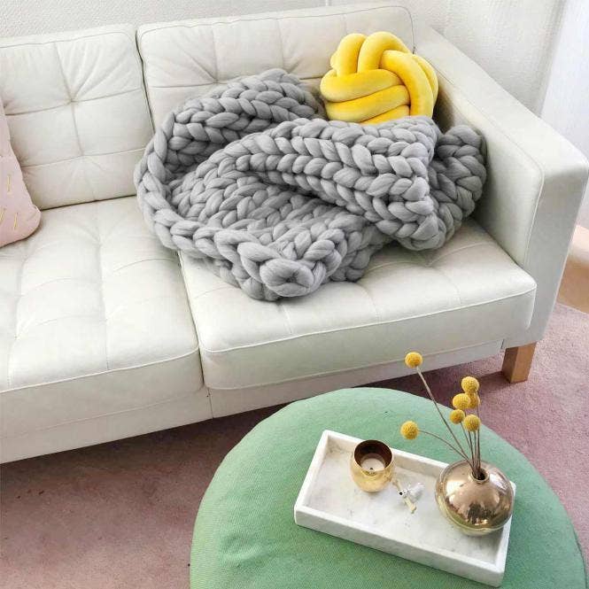 Cosima Chunky Stickad ull filt, ljusgrå för wholesale av adorist