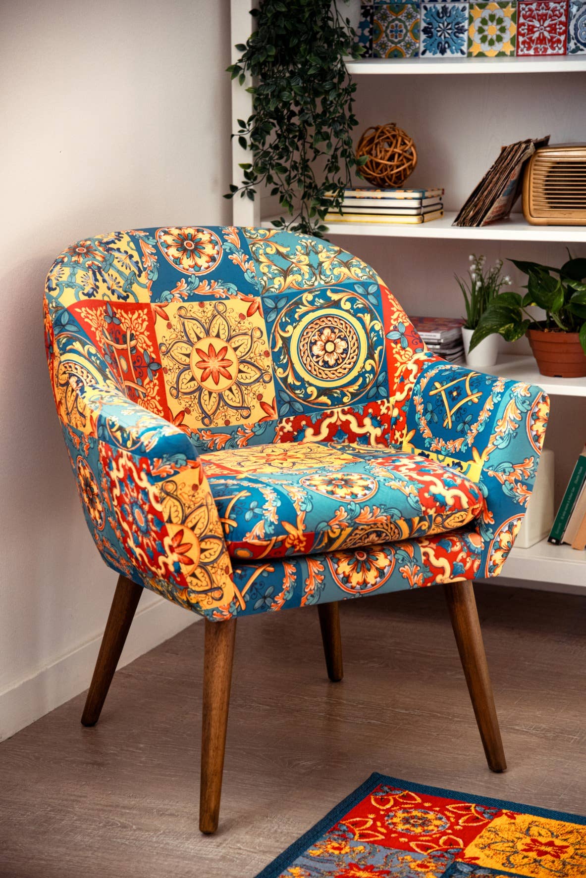 Bergamaschi & Vimercati S.p.a. - Wholesale Chair - Trinacria armchair in velvet-effect polyester and plywood – 70x65x83 cm1