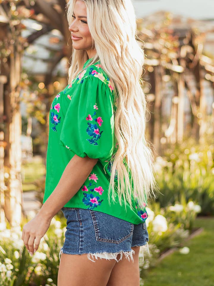 Green Ayah Floral Tie Split Neck Short Sleeve Blouse for wholesale on Faire2