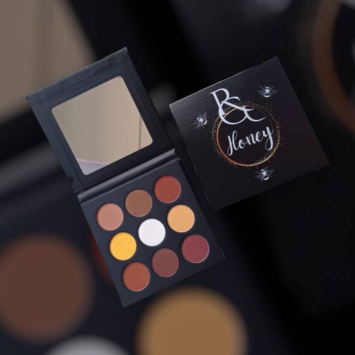 Eyeshadow Palette - Honey for wholesale by Rossario George