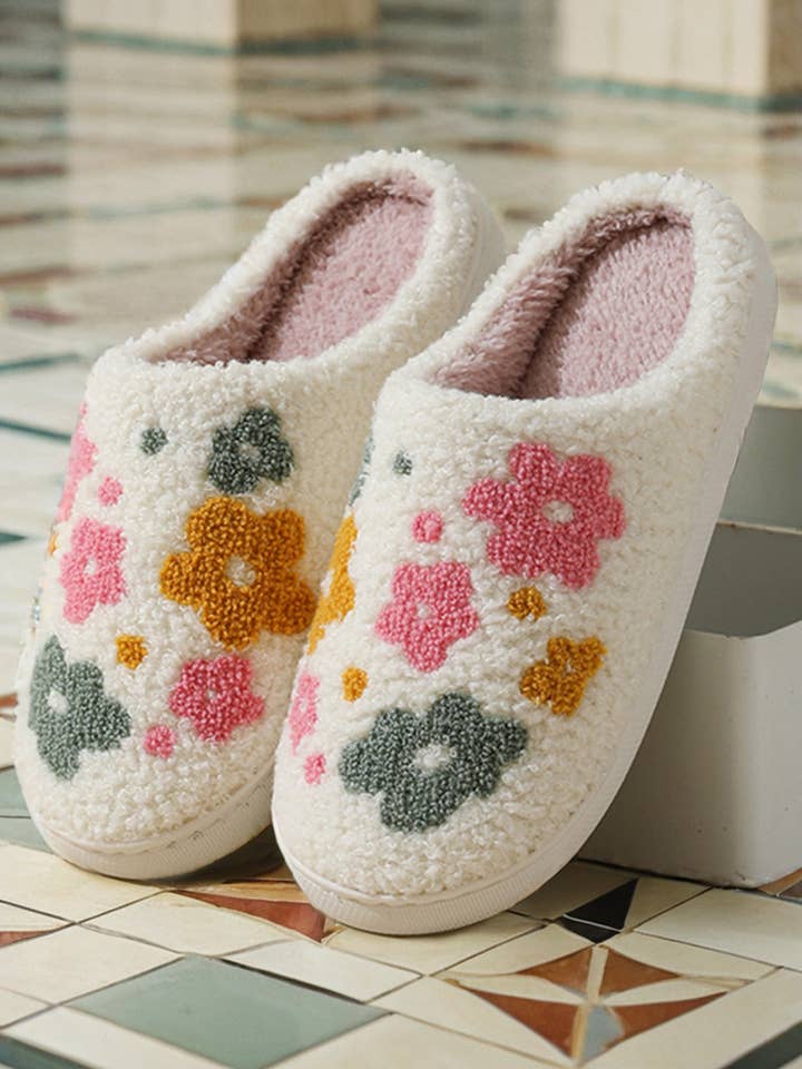 1 the Woman - Wholesale Slippers - Women's - Cute Fruit Cherry Pattern Winter Plush Slippers