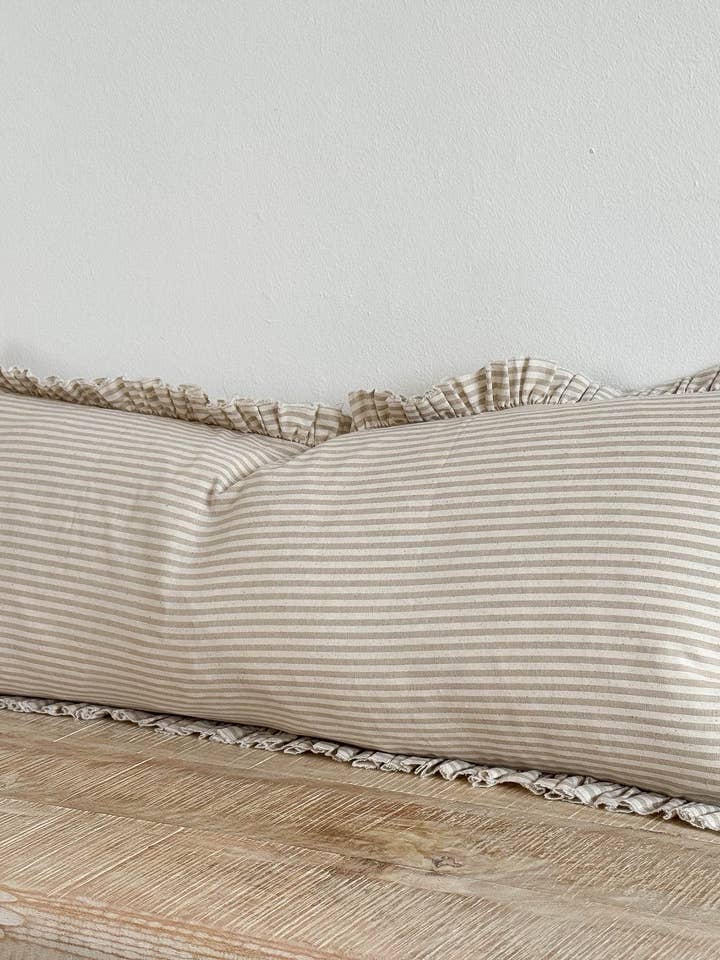 Funda de cojín Darcy de algodón 80x30, color beige y crema para venta al por mayor de Ellenvale Trade