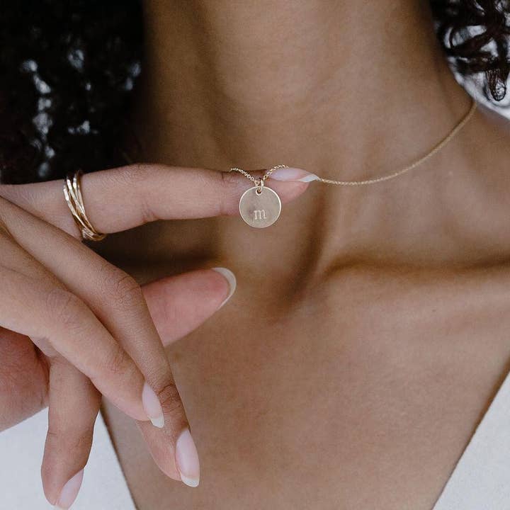 Cota Colar Personalizado com Letras Minúsculas por atacado de Adorn512