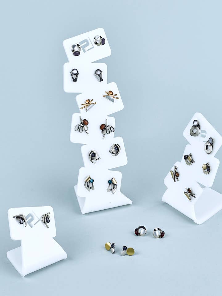 BRINCOS Prepack (DV6.3.1) - 12x Post Ears & Expositores Grátis por atacado de Christophe Poly / Crono Design