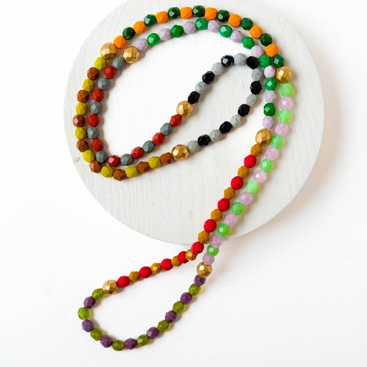 Collier de perles longues pour la vente par Nest Pretty Things