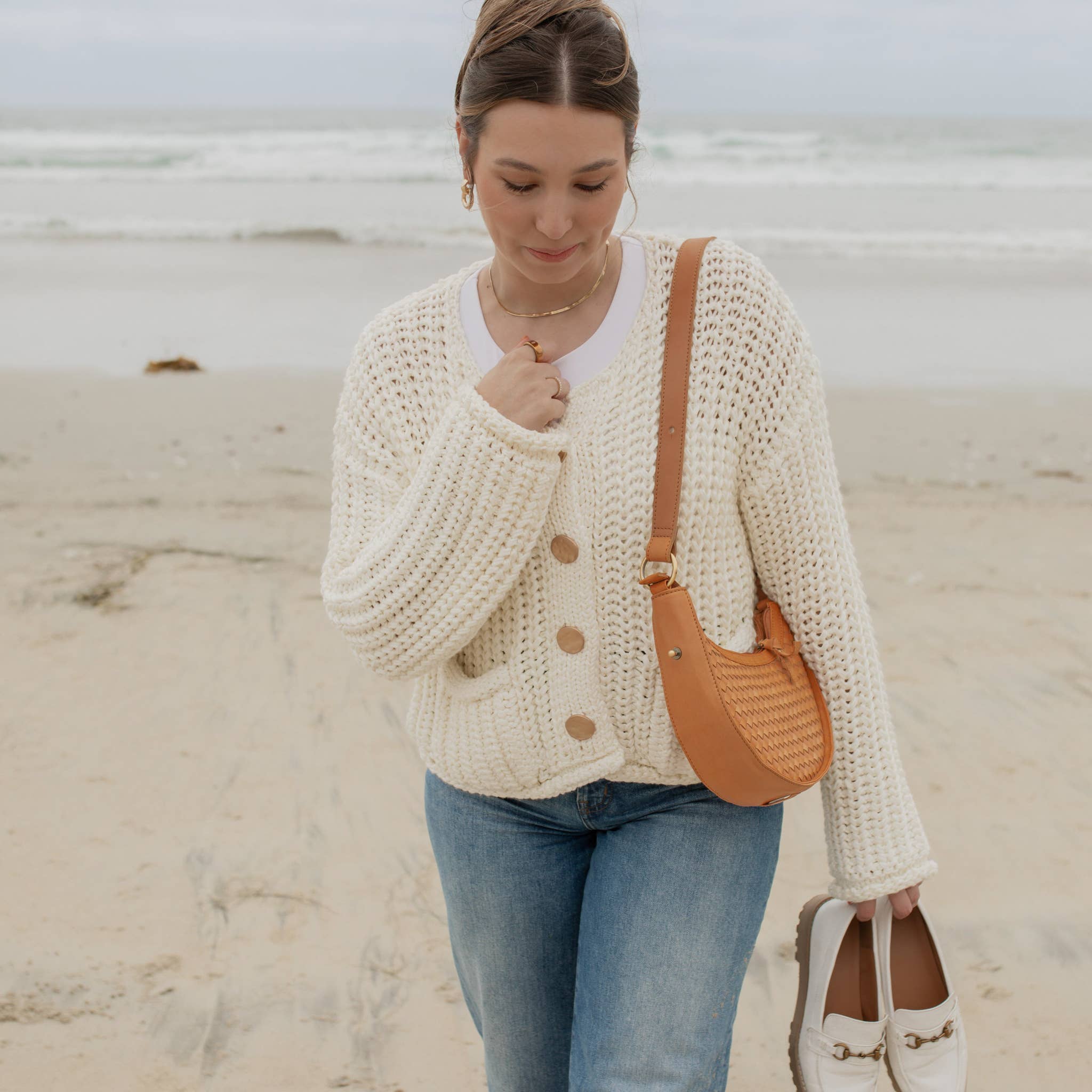 Elevate - Wholesale Crossbody Bag - Women's - Woven Priya Crossbody | 3-in-1 Leather Crossbody13