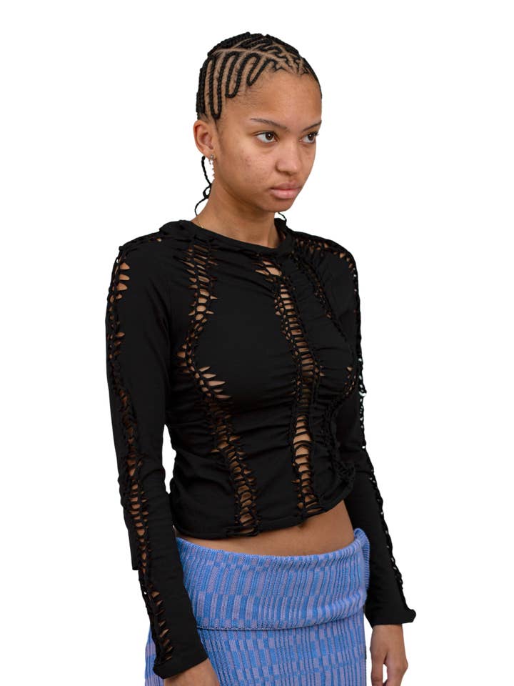 Manica lunga all'uncinetto nera per la vendita all'ingrosso da parte di Samudāy Studios