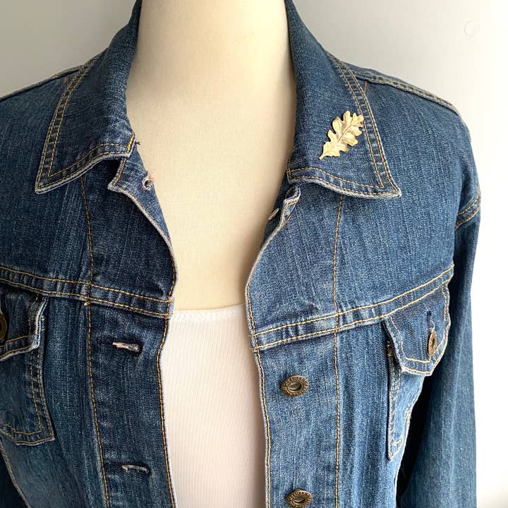 Red Truck Designs - Wholesale Brooch - Gold Oak Leaf Brooch Autumn Pin Gold Leaf Oak Tree2