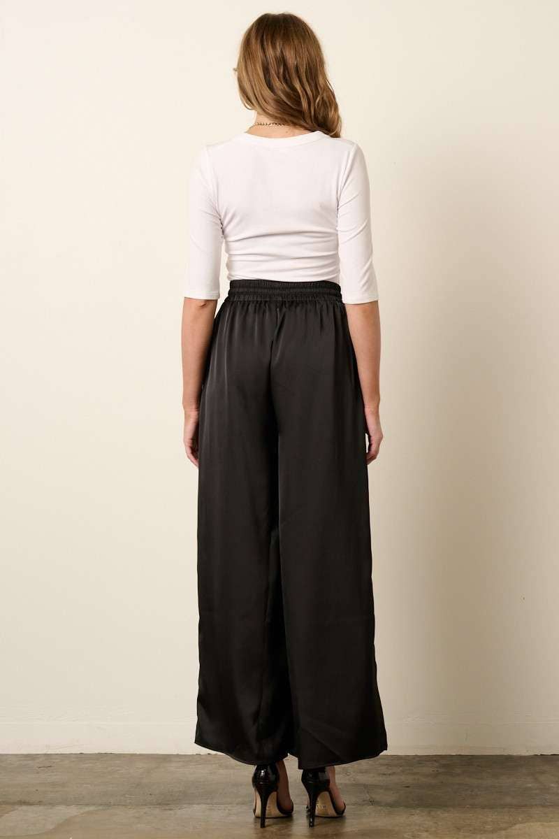 mittoshop - Vente Pantalon – femme - PANTALON À JAMBES LARGES EN SATIN FLYAWAY4