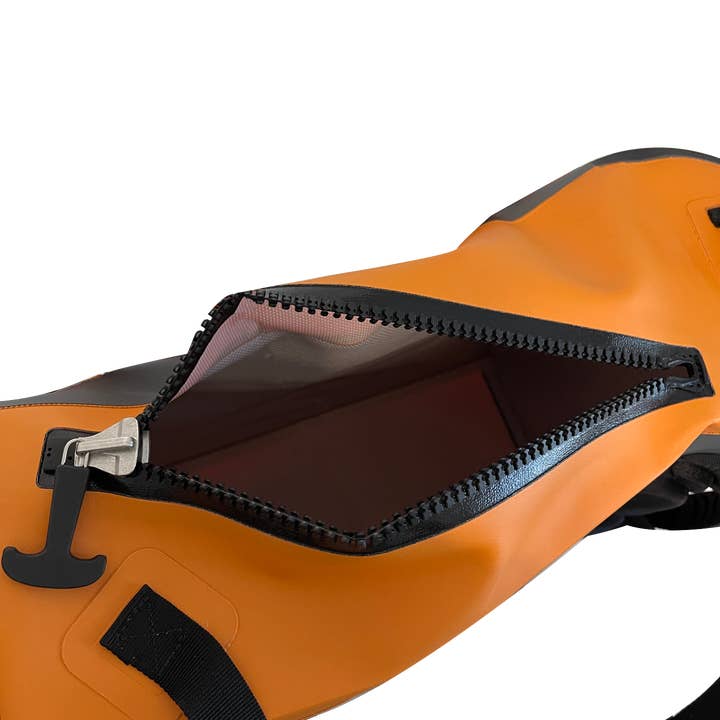 Amphipak – wholesale Backpack – Unisex – AMPHIPAK Waterproof Backpack: 22L Heavy Duty Zipper Closure 3