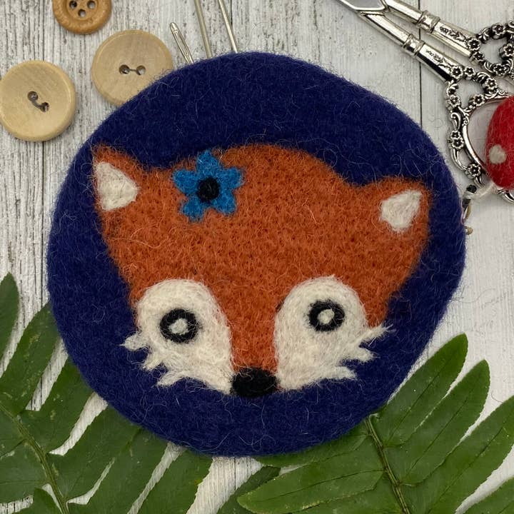 Foxy Felt Notions Bag for wholesale by frabjousfibers.com