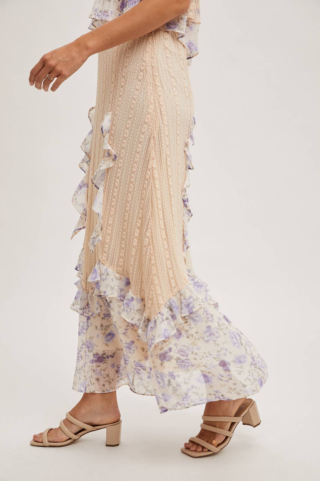 Bluivy - Wholesale Skirt - Women's - FLORAL PRINT TRIMMED MAXI LACE SKIRT WITH LINING12