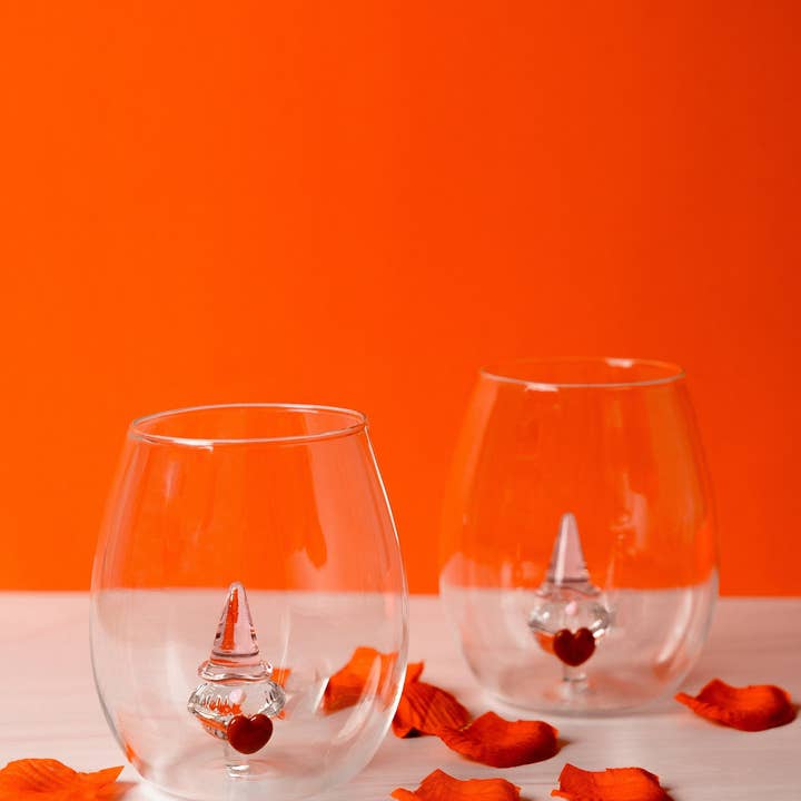 Jersey Art Glass - Wholesale Wine Glass - Figural Gnome Heart Wine Glass (Set of 2)