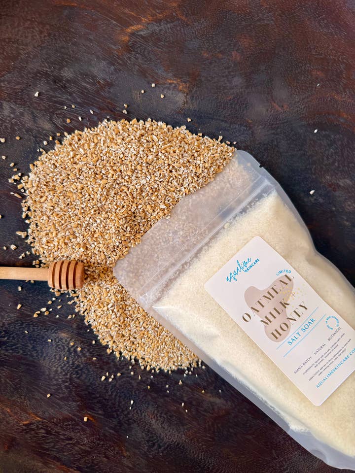 Oatmeal Milk & Honey Bath Soak for wholesale by Aqualime