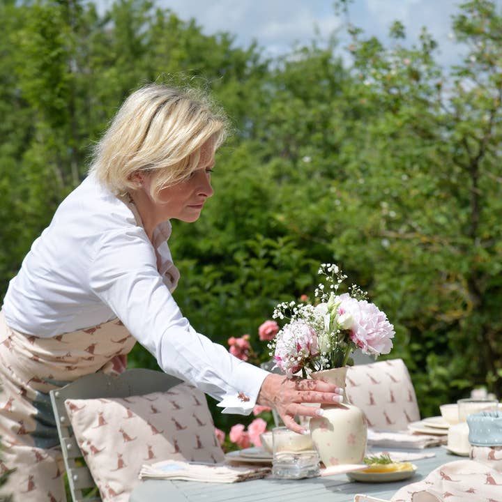 Grembiule Lizzy con tasche in stile country chic per la vendita all'ingrosso da parte di Vero's World