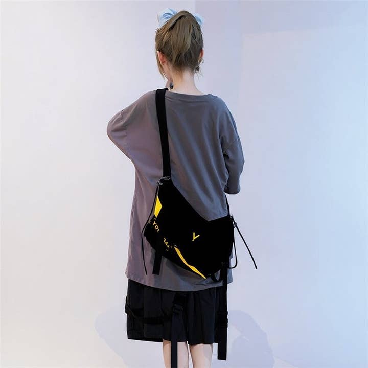 Canvas Messenger-väska för axelrem för wholesale av Plush Looks