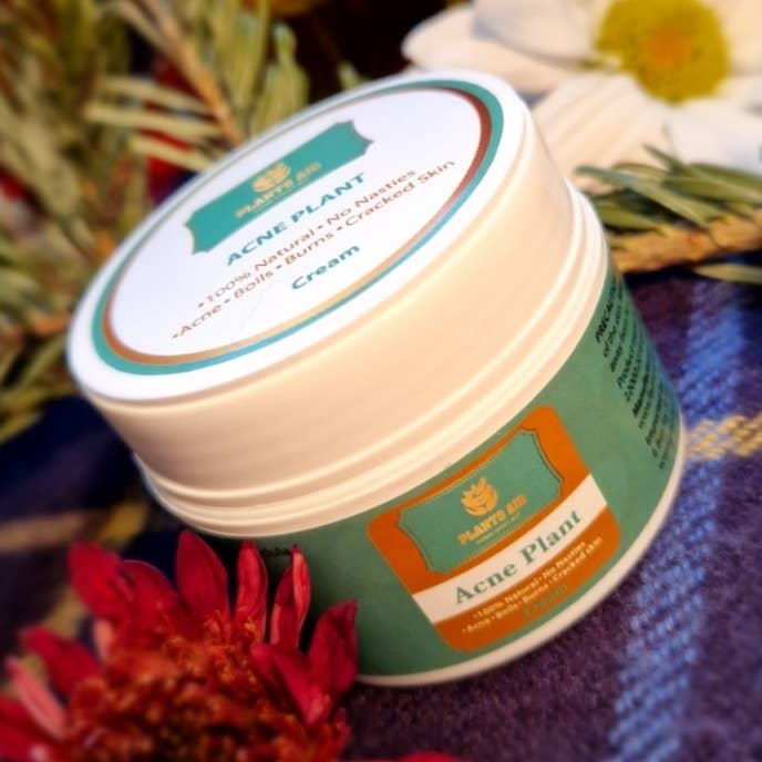Acne Plant Cream 50ML
100% Natural cream *Vegan *No nasties for wholesale by Plants Aid