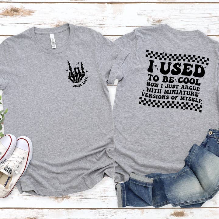 T-shirt illustré Argue With Mini Versions of Myself (mom life) pour la vente par Paisley Pineapple Creations