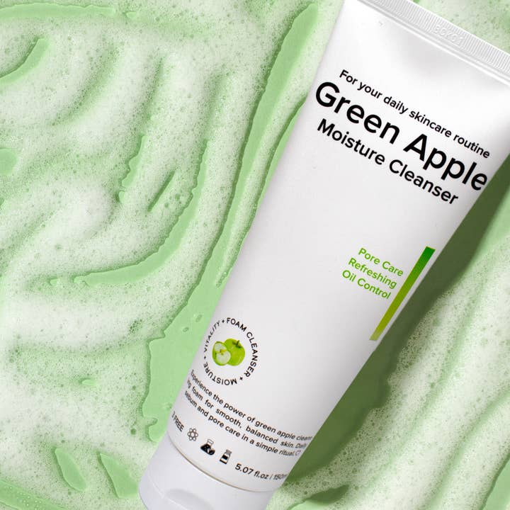 Moisture Foam Facial Cleanser - Green Apple for wholesale by Naisture