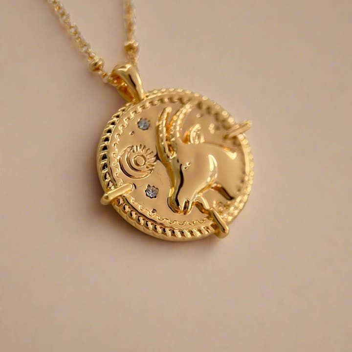Gold Lunar - Vendita all'ingrosso Collana con ciondolo/pendaglio - Collana Capricorno Placcata in Oro 18k Regalo Personalizzato Zodiacale