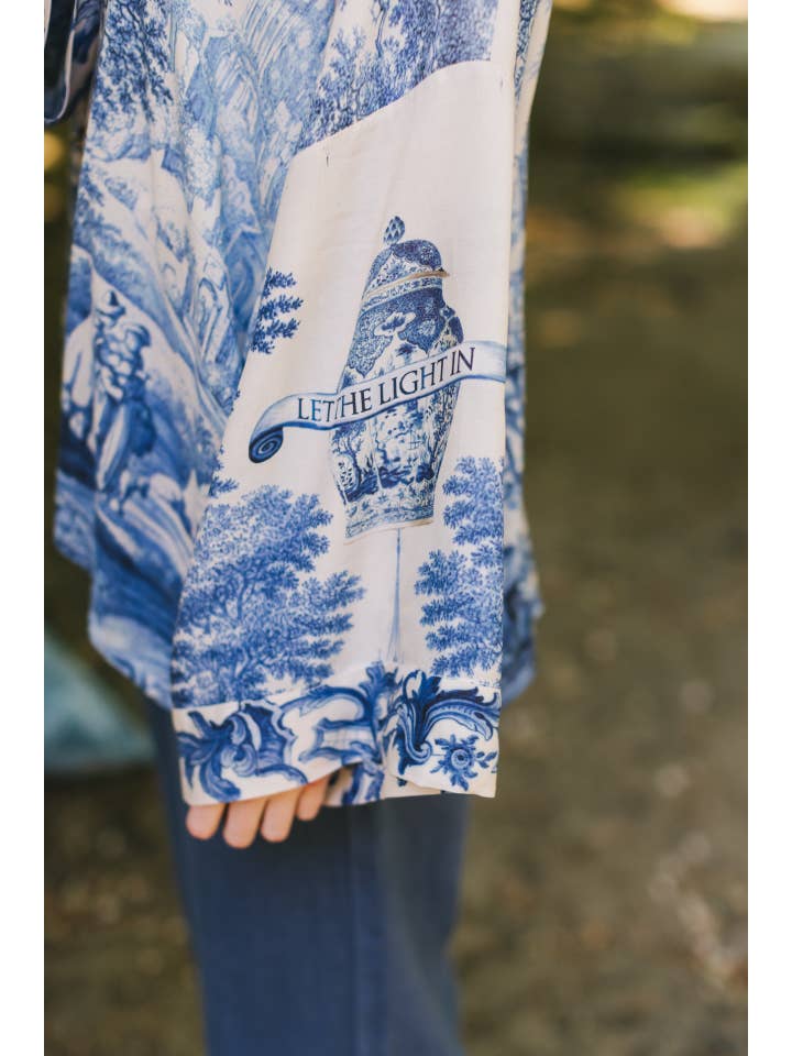 Market of Stars (USA) - Wholesale Kimono - Women's - Let The Light In Pixie Duster Cropped Kimono w/ Delft Print14