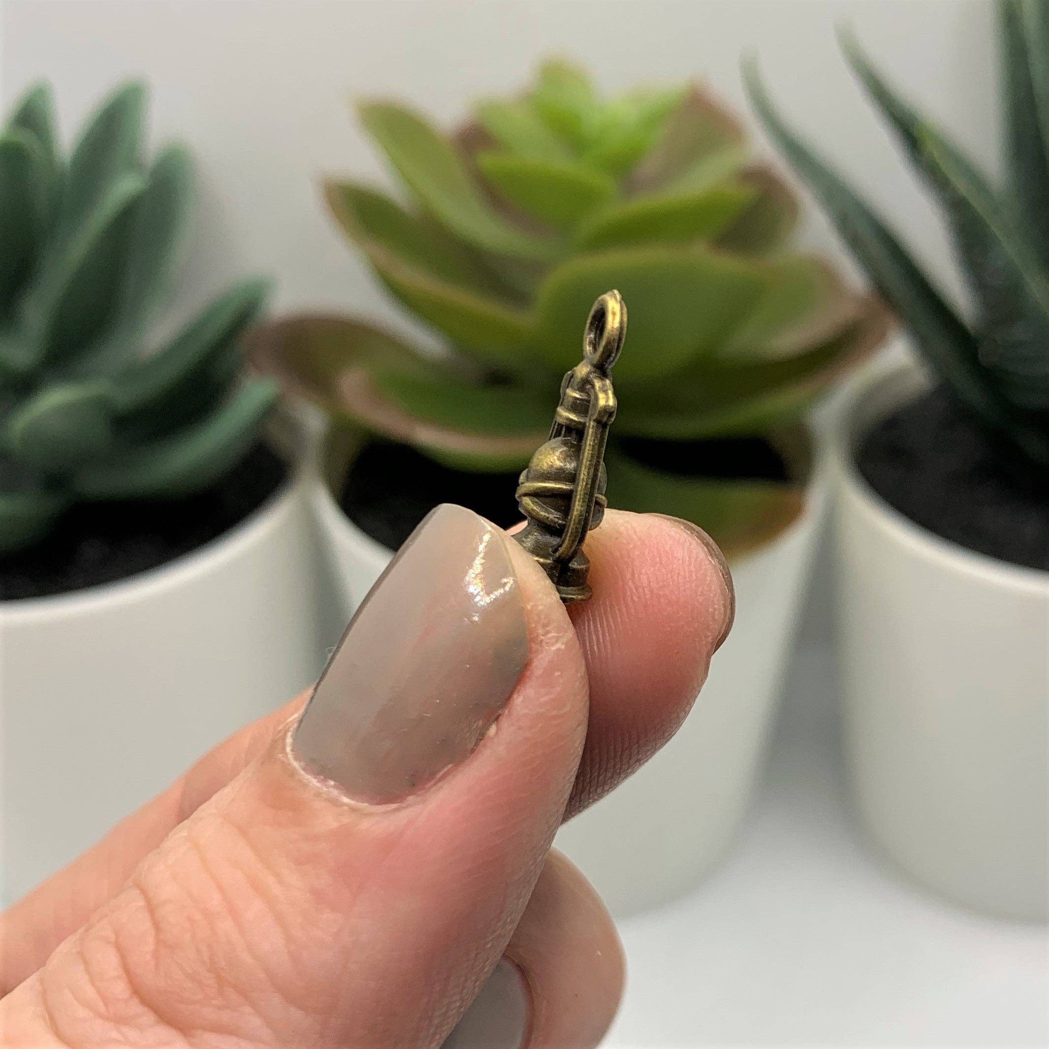 Guerrilla Charm - Wholesale Individual Charm/Pendant - Bronze Lantern 3D Charms, 20x10mm2