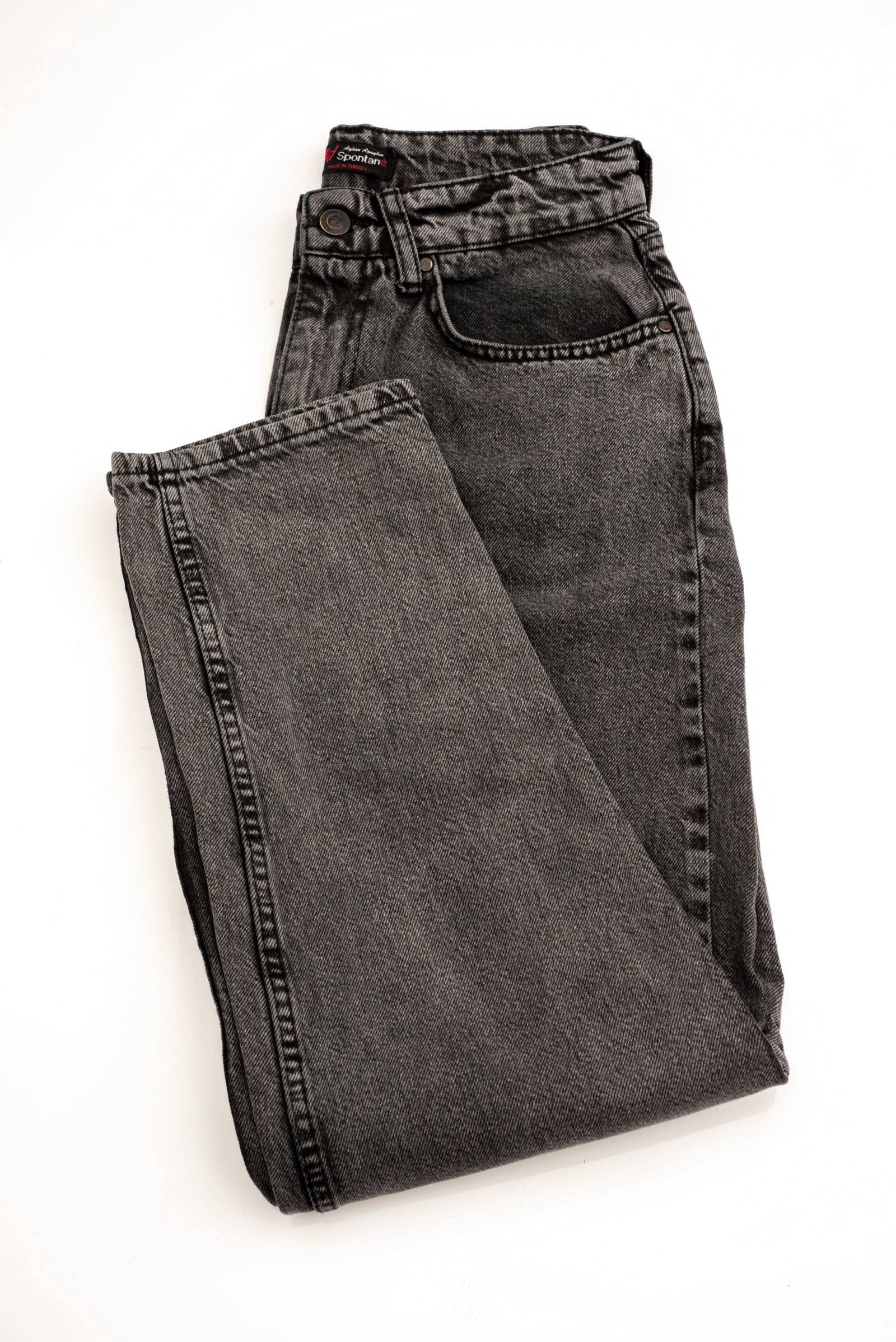 SPONTANÉ - Wholesale Jeans - Women's - Mom jeans for women - iconic jeans from the 80s7