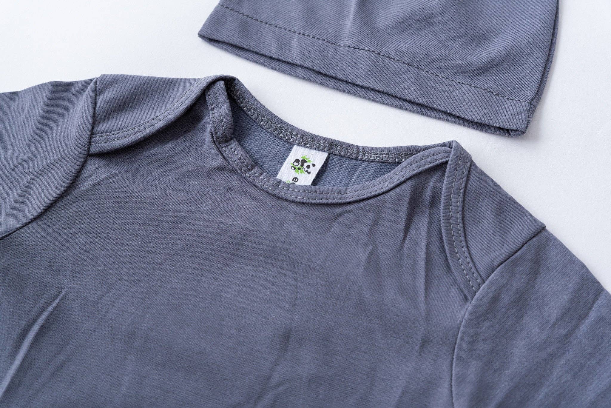 Earth Baby Outfitters – Conjunto de roupa - Bebé por atacado – Conjunto de Presente para Recém-Nascido Bamboo Welcome Home4