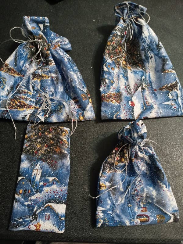 Borse di Caramelle Invernali di Natale, Bellissime Borse di Natale, LXC37 @ per la vendita all'ingrosso da parte di BLUE RIBBON ORNAMENTS