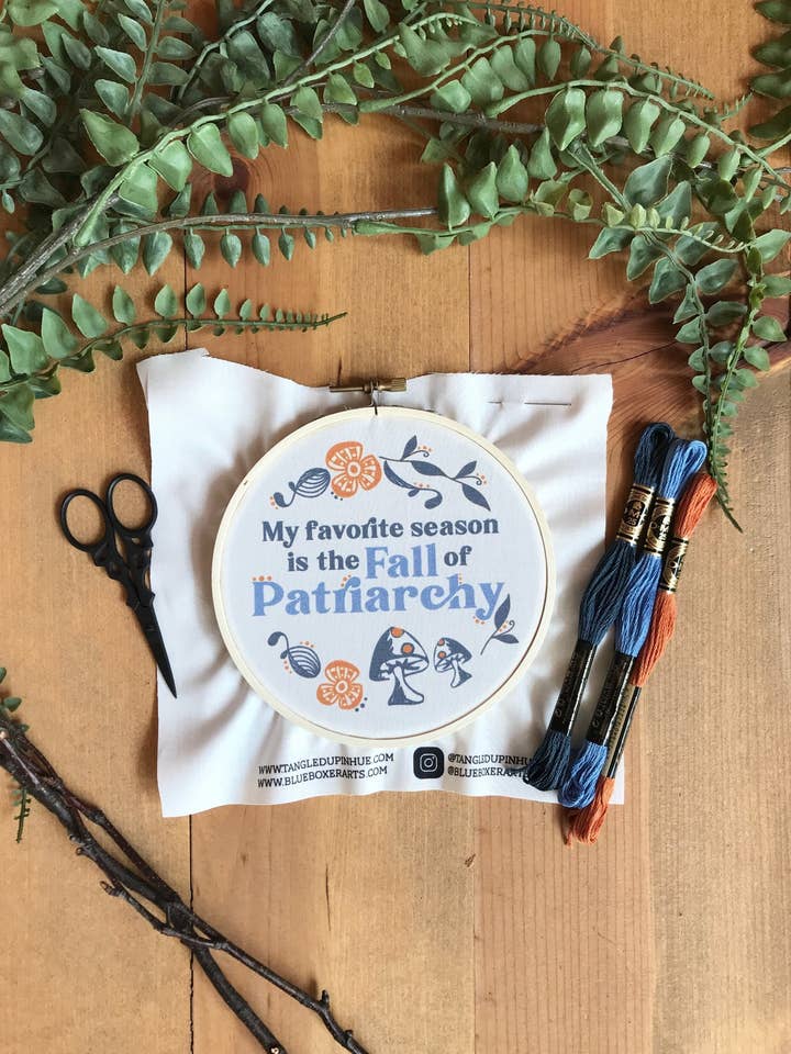 Kit punti fai-da-te: la mia stagione preferita è la caduta del patriarcato per la vendita all'ingrosso da parte di Tangled Up In Hue