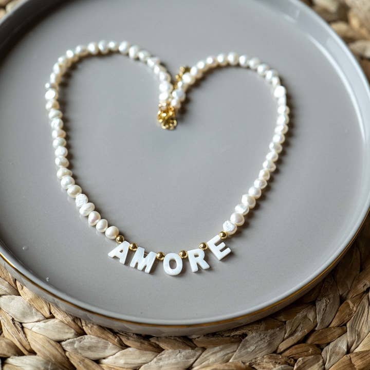 Duestelle Italia - Wholesale Beaded/Pearl Necklace - Love necklace9