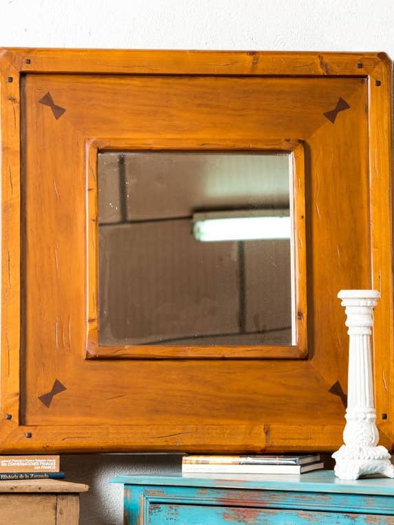 Specchio quadrato in legno per la vendita all'ingrosso da parte di Antique Arte y Decoración