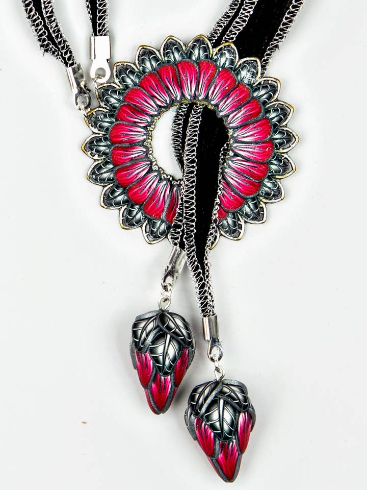 Petal Pushers Lariat - Night on the Town for wholesale by Petal Pushers by Janet Pitcher