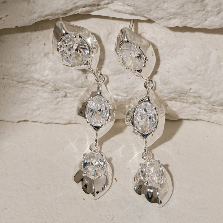 Aura Drop Hoop | Sterling Sølv for engroshandel hos The Perfect Hoop