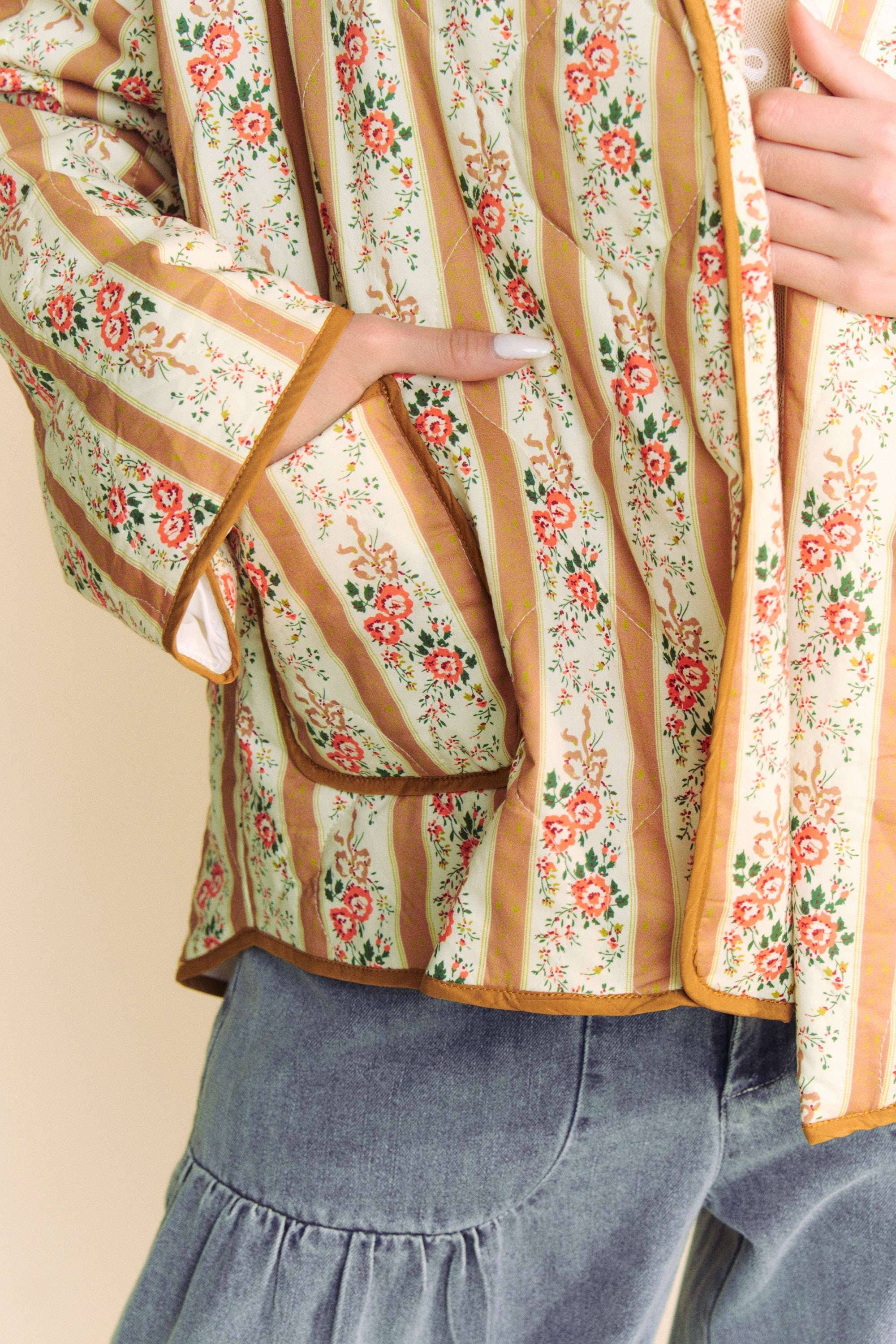 Davi & Dani - Wholesale Jas - Dames - WAIVY GEWATTEERDE OPEN JAS MET BEHANGPRINT6