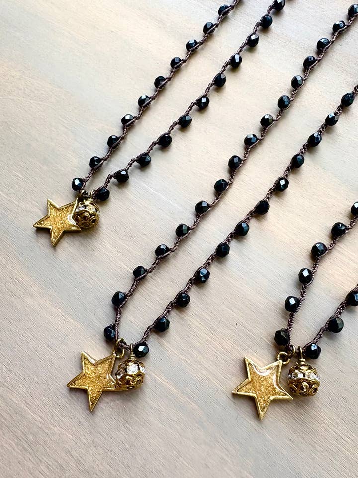 Polaris Gouden Ster Bedelketting Met Rhinestone Glans voor wholesale door Twist Style