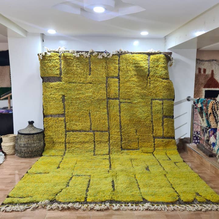 HANDMADE CARPETS MOROCCAN RUGS 200 - 300 cm 242 for wholesale by Maroccarpets Poufs and pillows wholesale +31648976894