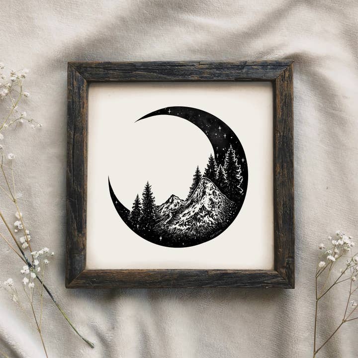 Kaari & Co. – Großhandel Kunstdruck – Berg und Wald Crescent Moon Kunstdruck