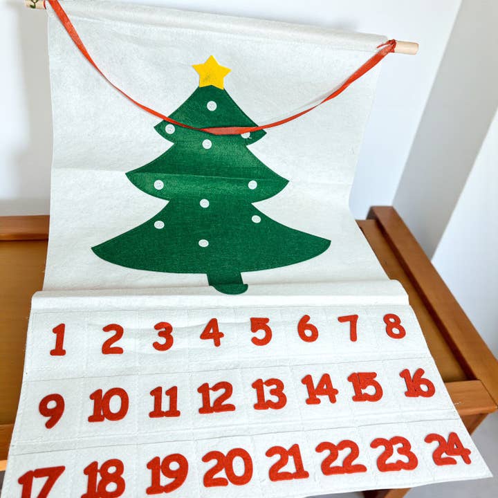 Gia Roma - Wholesale Advent calendar - Felt Advent Calendar with Handmade Plush Ornaments Reusable16