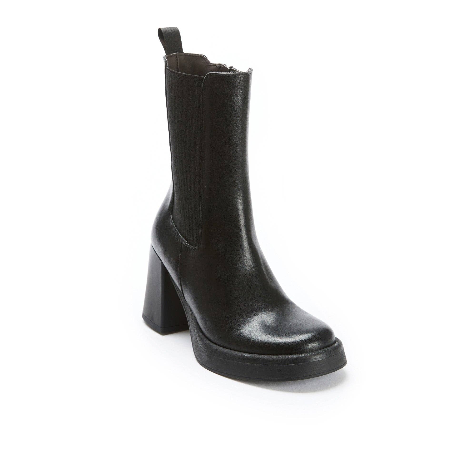 Frank Daniel – wholesale Chelsea boots – Women's – Women's black Chelsea boots. Made in Italy1