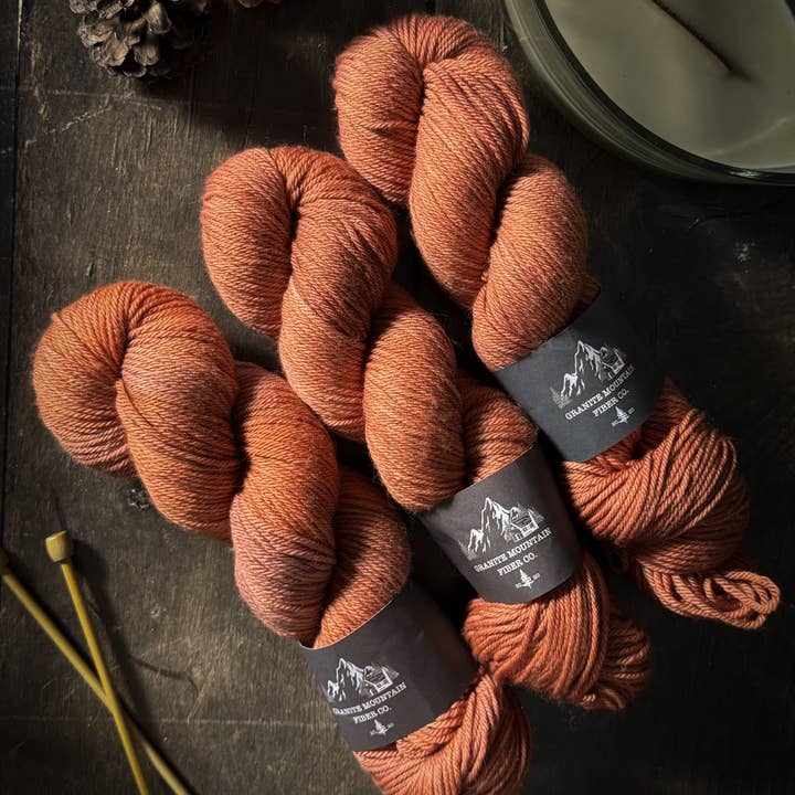 Canyonlands - Willey Worsted pour la vente par Granite Mountain Fiber Co.