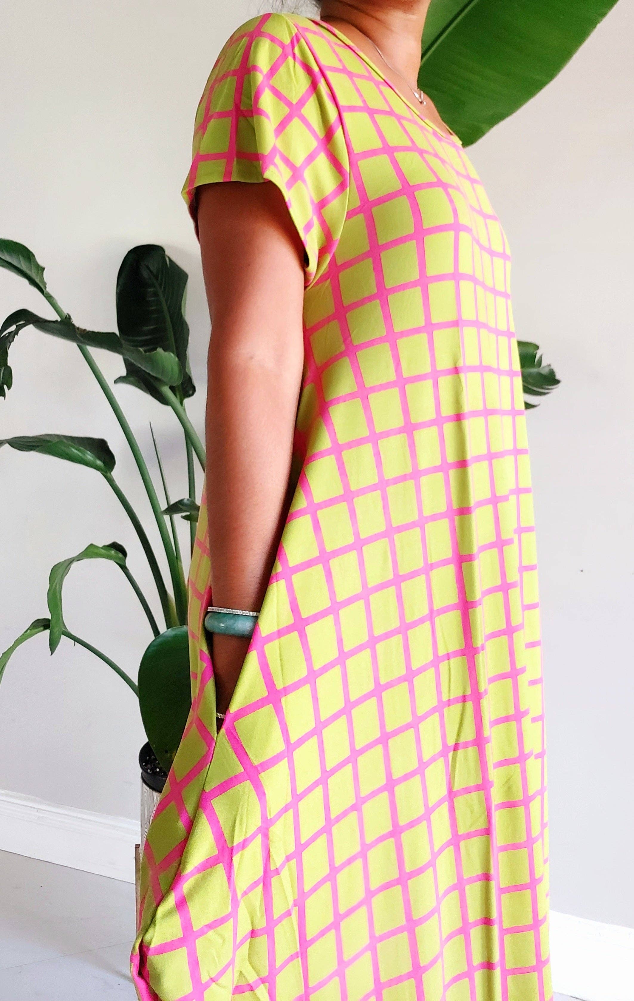 Bubble  Dress / Checkerd Pattern/Pink/ Green 20001 for wholesale on Faire4