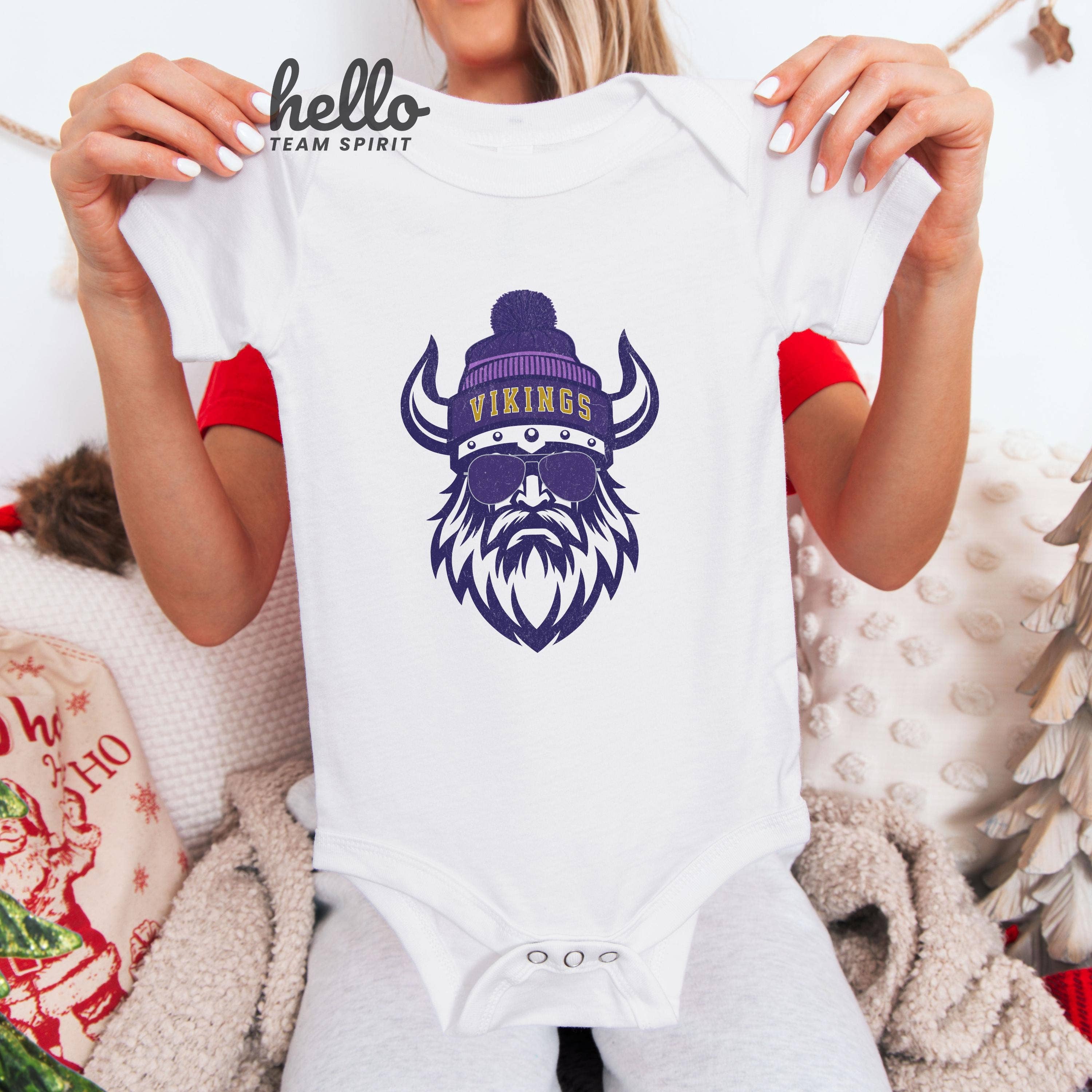 Hello Team Spirit - Wholesale Screen Printed T-Shirt - Kids - Toddler Minnesota Shirt, Cute Minnesota Onesie2